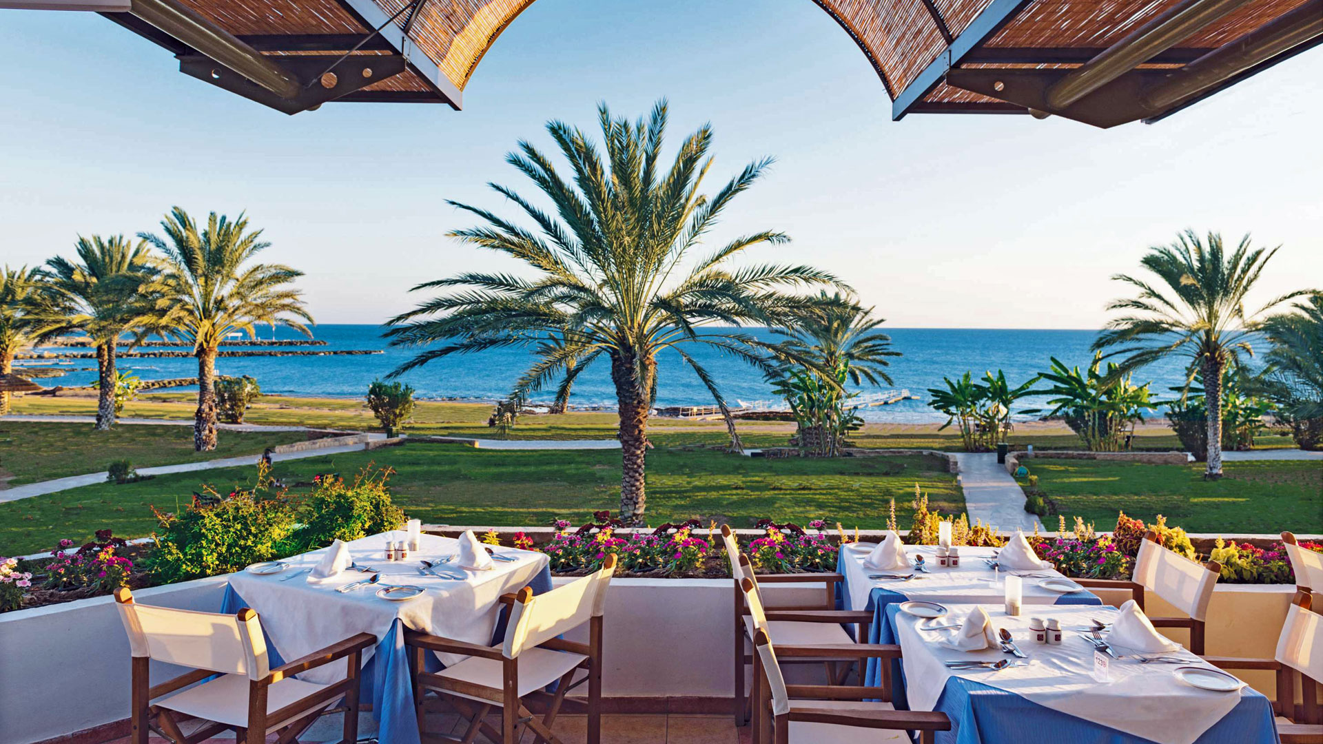 Athena Royal Beach Hotel, Paphos, Zypern