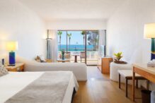 Junior Suite mit Meersicht, Coral Beach Hotel