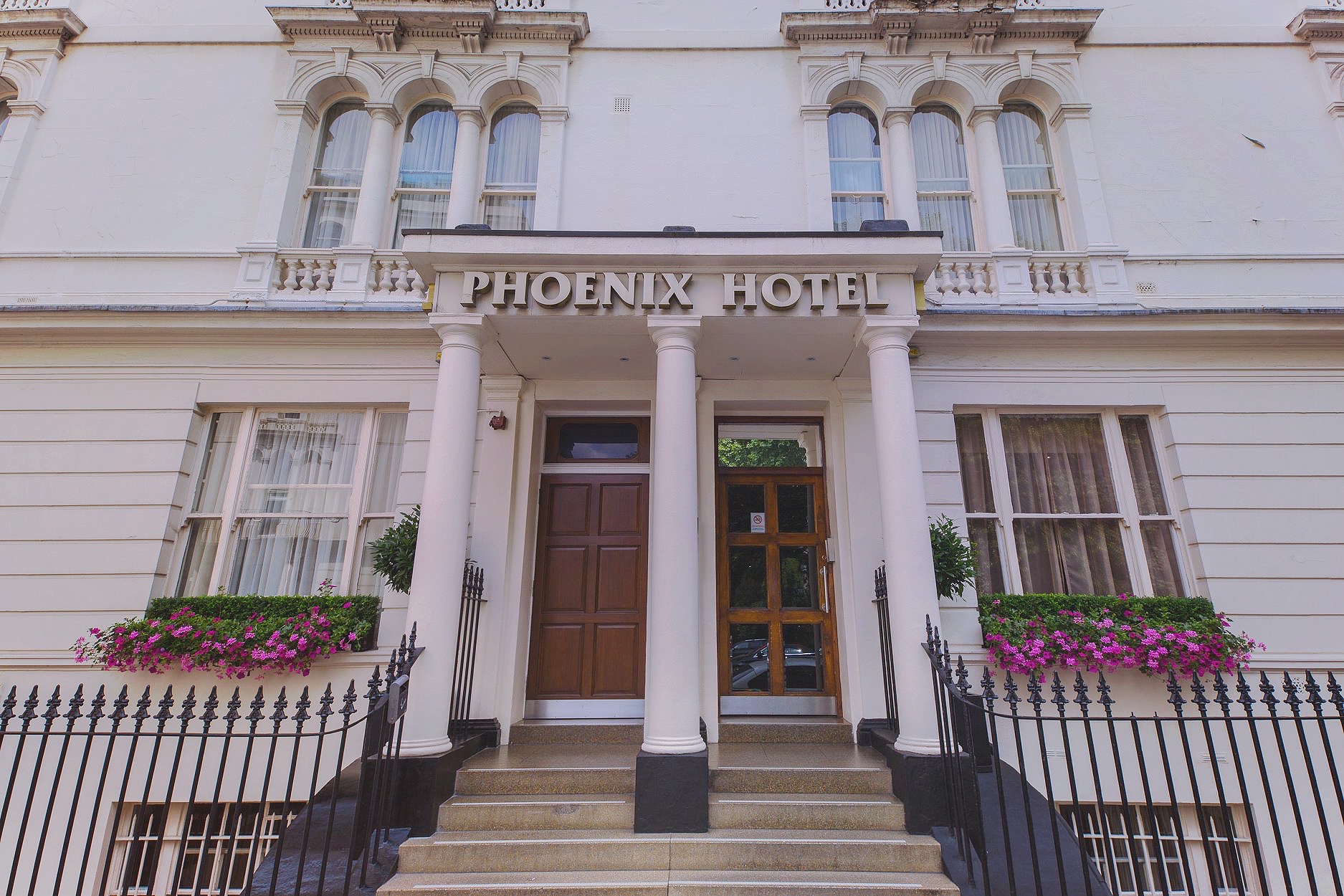 Phoenix Hotel, London