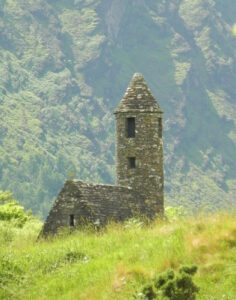 Faszination Wicklow – zwischen mystischen Seen, grünen Bergen und moderner Sauna-Kultur