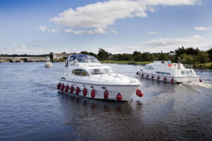 Trendige Hausbootferien in Irland